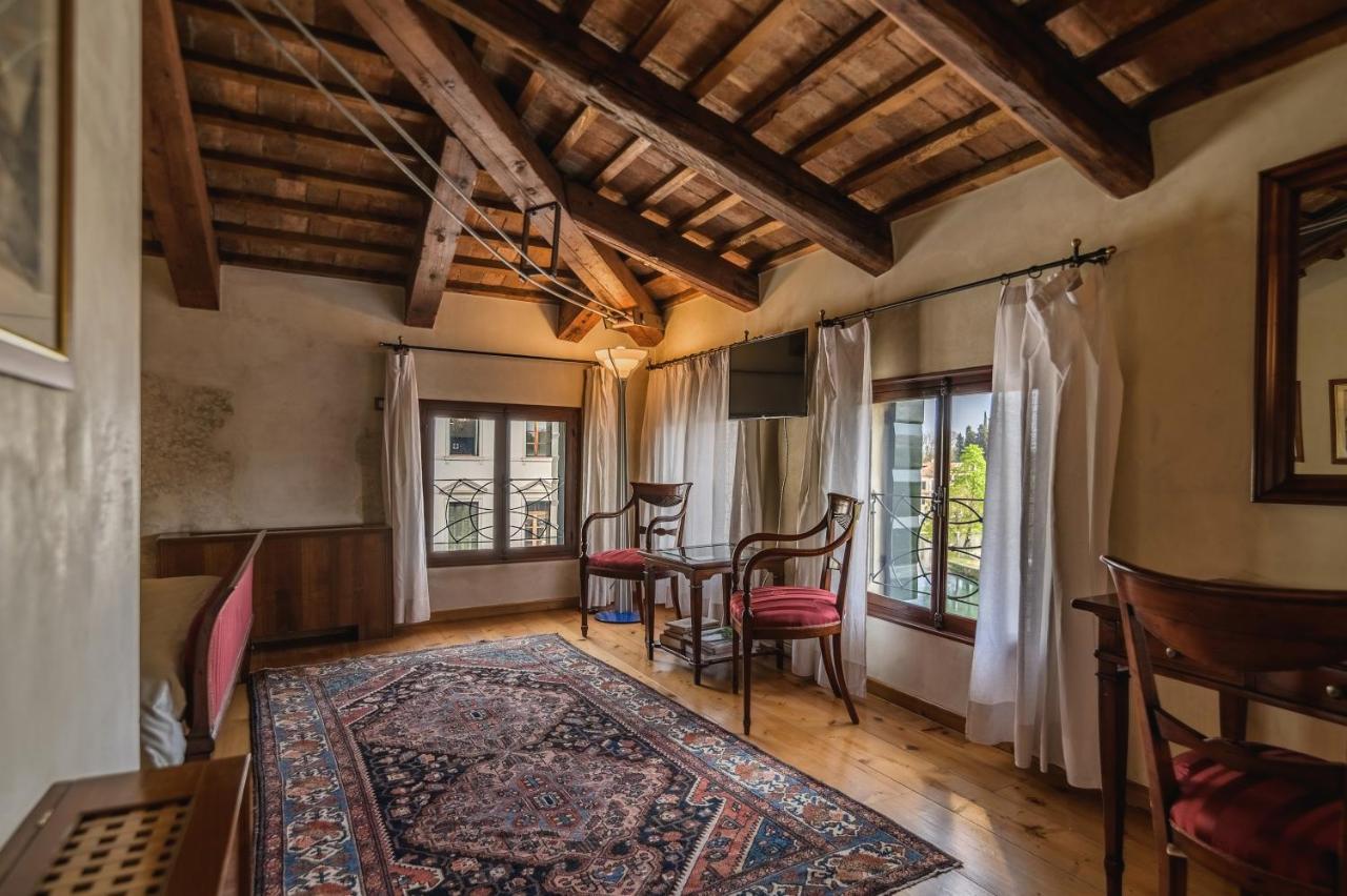 Le Camere Di Palazzo Bortolan Treviso Exterior foto